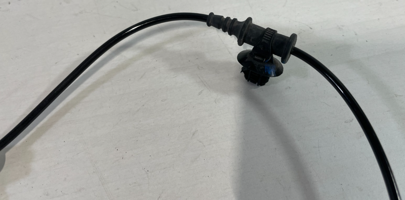 Load image into Gallery viewer, 20-26 CADILLAC CT5 REAR LH & RH SIDE ABS ANTI BRAKE WHEEL SPEED SENSOR # 104930