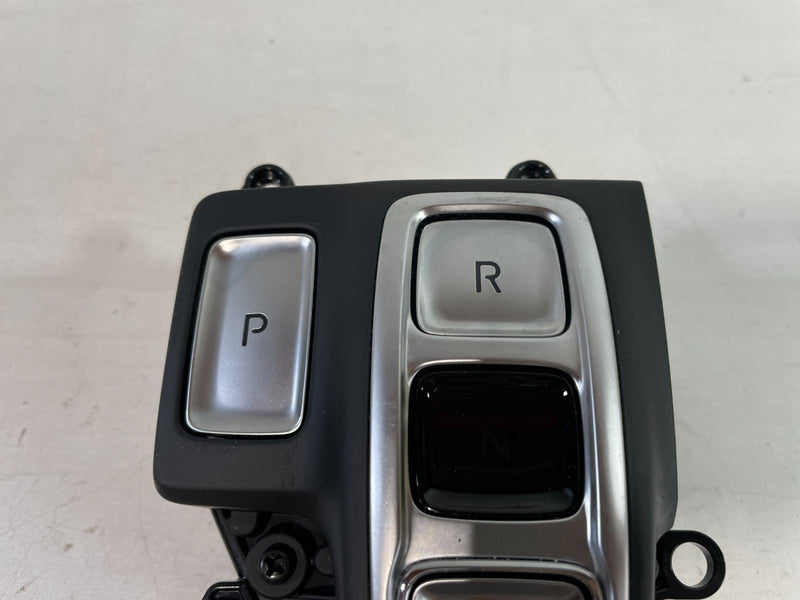 Load image into Gallery viewer, 20-22 HYUNDAI PALISADE CENTER CONSOLE TRANS GEAR SHIFTER CONTROL SWITCH # 104730
