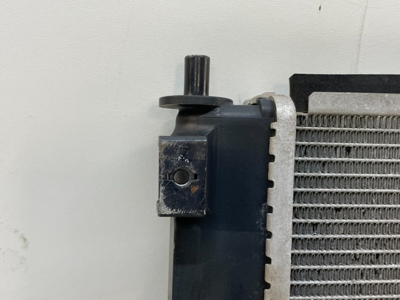 Load image into Gallery viewer, 2016 - 2021 HONDA CIVIC AUTOMATIC TRANSMISSION RADIATOR ASSEMBLY 2.0L # 79319
