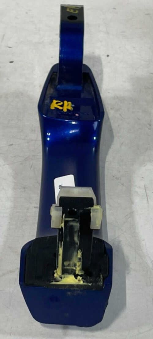 Load image into Gallery viewer, 18-22 HONDA ACCORD REAR RIGHT SIDE OUTER EXTERIOR DOOR HANDLE BLUE B575P # 92467