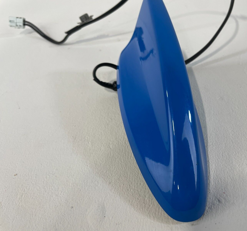 Load image into Gallery viewer, 22-25 HONDA CIVIC TOP ROOF SATELLITE SHARK FIN RADIO ANTENNA BLUE B637P # 84469