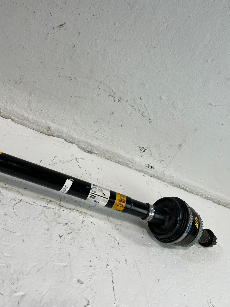 Load image into Gallery viewer, 19-23 GENESIS G70 REAR RIGHT PASSENGER SIDE AXLE SHAFT 49601-G9200 2.0L # 104331