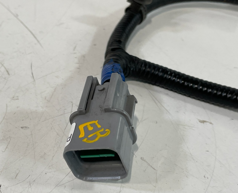 Load image into Gallery viewer, 20-25 HYUNDAI PALISADE AWD REAR DIFFERENTIAL AXLE CARRIER WIRE HARNESS # 102350