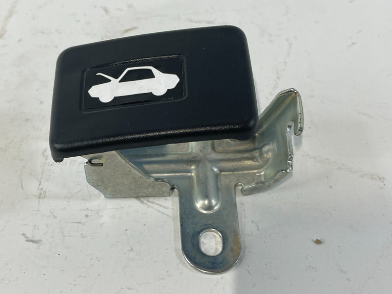 Load image into Gallery viewer, 2022-2025 HONDA CIVIC HOOD BONNET RELEASE OPEN OPENER HANDLE W/ BRACKET # 82800