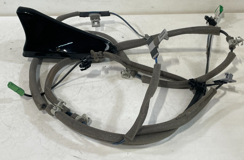 Load image into Gallery viewer, 2021 - 2025 HYUNDAI ELANTRA ROOF SHARK FIN ANTENNA MODULE 96210-AA000-EB # 93726