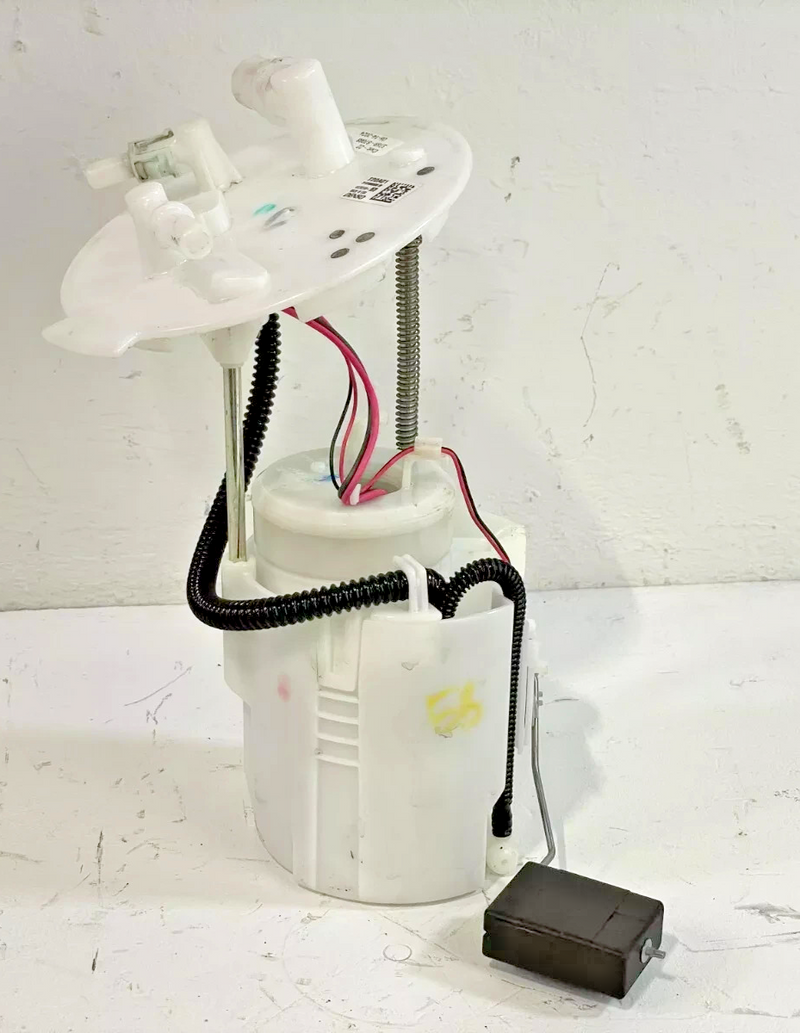 Load image into Gallery viewer, 2022 - 2025 HONDA CIVIC FUEL GAS TANK PUMP LEVEL SENSOR SENDING UNIT # 87088