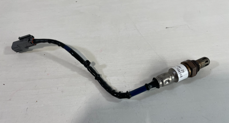Load image into Gallery viewer, 20-25 HYUNDAI PALISADE REAR LEFT LOWER EXHAUST LAMBDA O2 SENSOR 3.8L # 104168