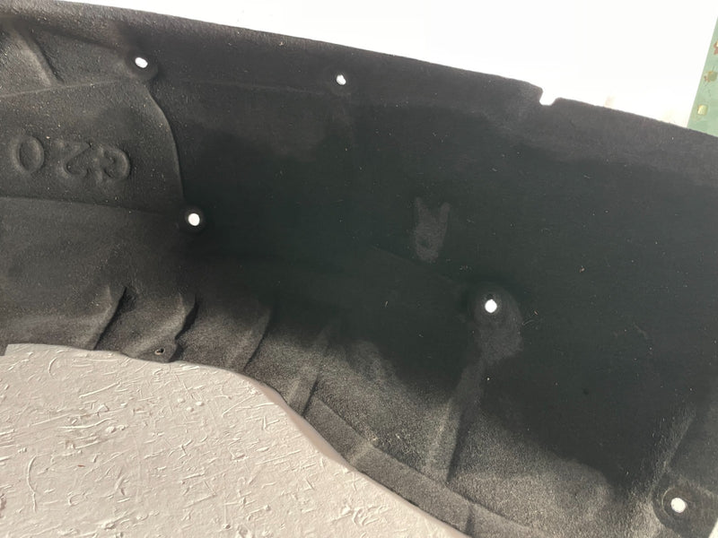 Load image into Gallery viewer, 2019-2025 BMW 330i 330e REAR RIGHT SIDE QUARTER WHEELHOUSE LINER SHIELD # 106324