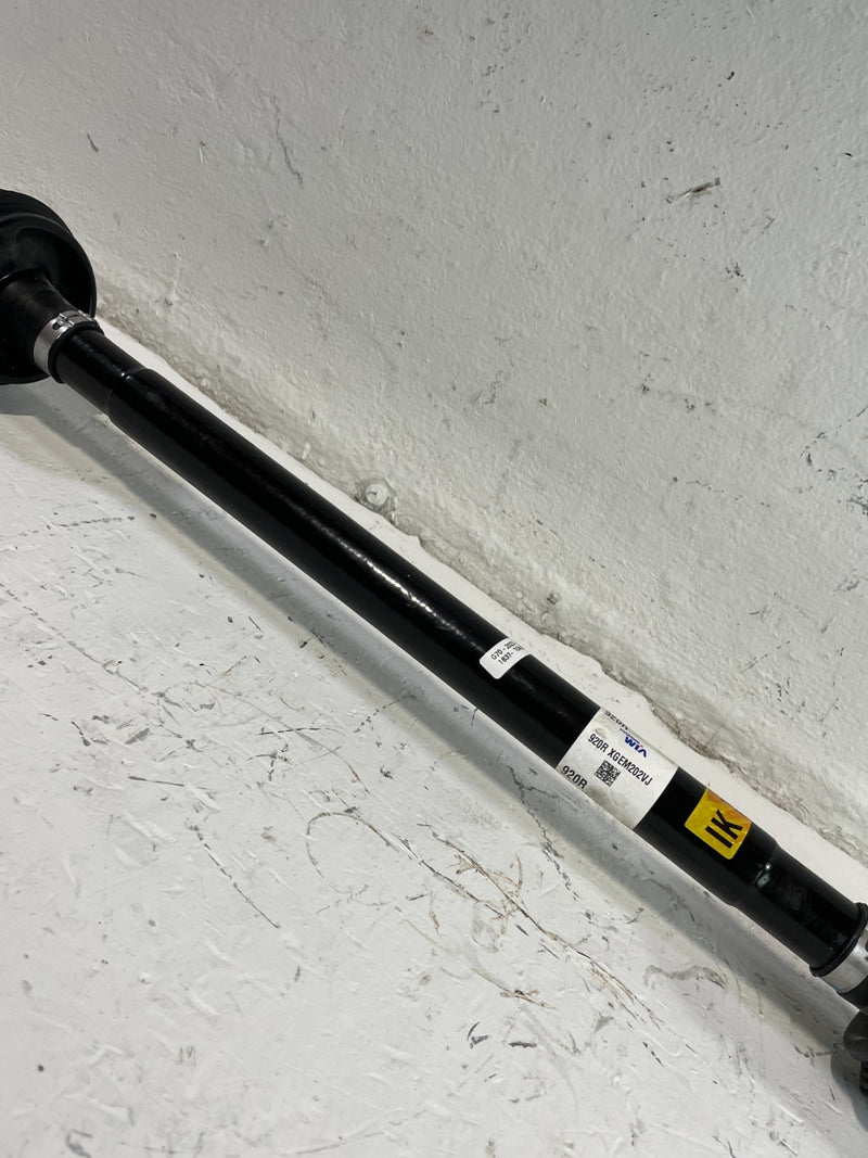 Load image into Gallery viewer, 19-23 GENESIS G70 REAR RIGHT PASSENGER SIDE AXLE SHAFT 49601-G9200 2.0L # 104331