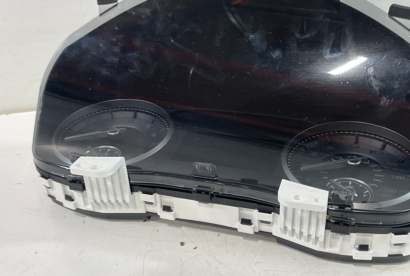 Load image into Gallery viewer, 21-23 HYUNDAI SANTA FE INSTRUMENT CLUSTER GAUGE SPEEDOMETER 44K MILES # 104035
