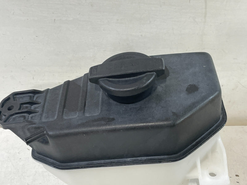 Load image into Gallery viewer, 19-25 HYUNDAI PALISADE RADIATOR COOLANT RESERVOIR RECOVERY TANK BOTTLE # 99200