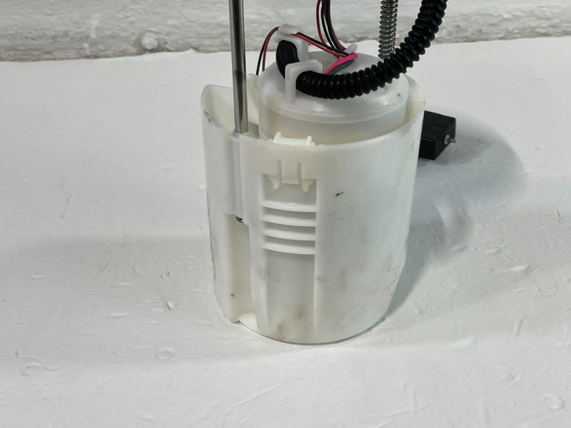 Load image into Gallery viewer, 2014 - 2020 ACURA MDX FUEL GAS PUMP SENDING UNIT ASSEMBLY KA292100-7171 # 103965
