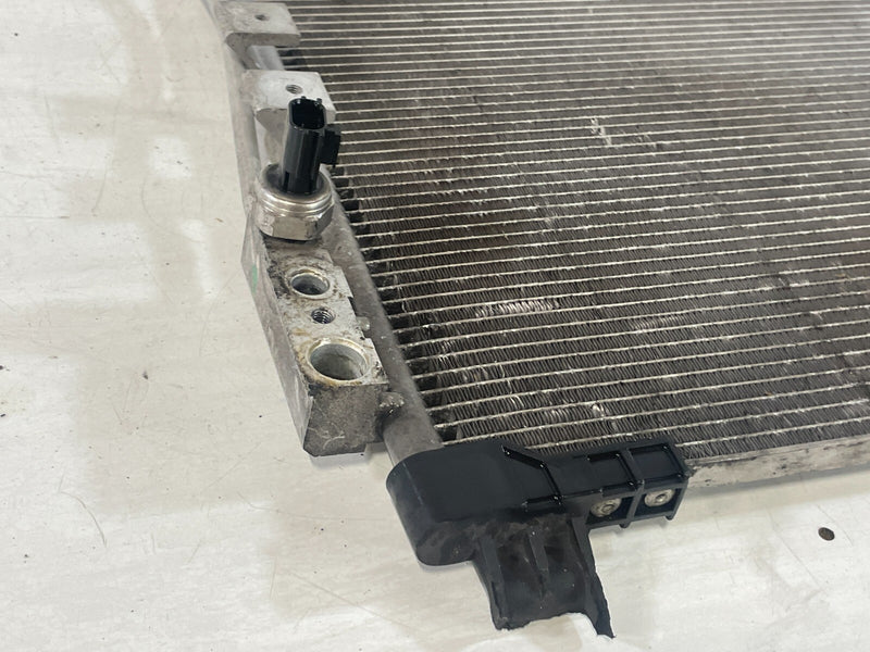 Load image into Gallery viewer, 16-20 INFINITI Q50 17-20 Q60 AC A/C CONDENSER ASSEMBLY 92100-5CF0A 3.0L # 92029