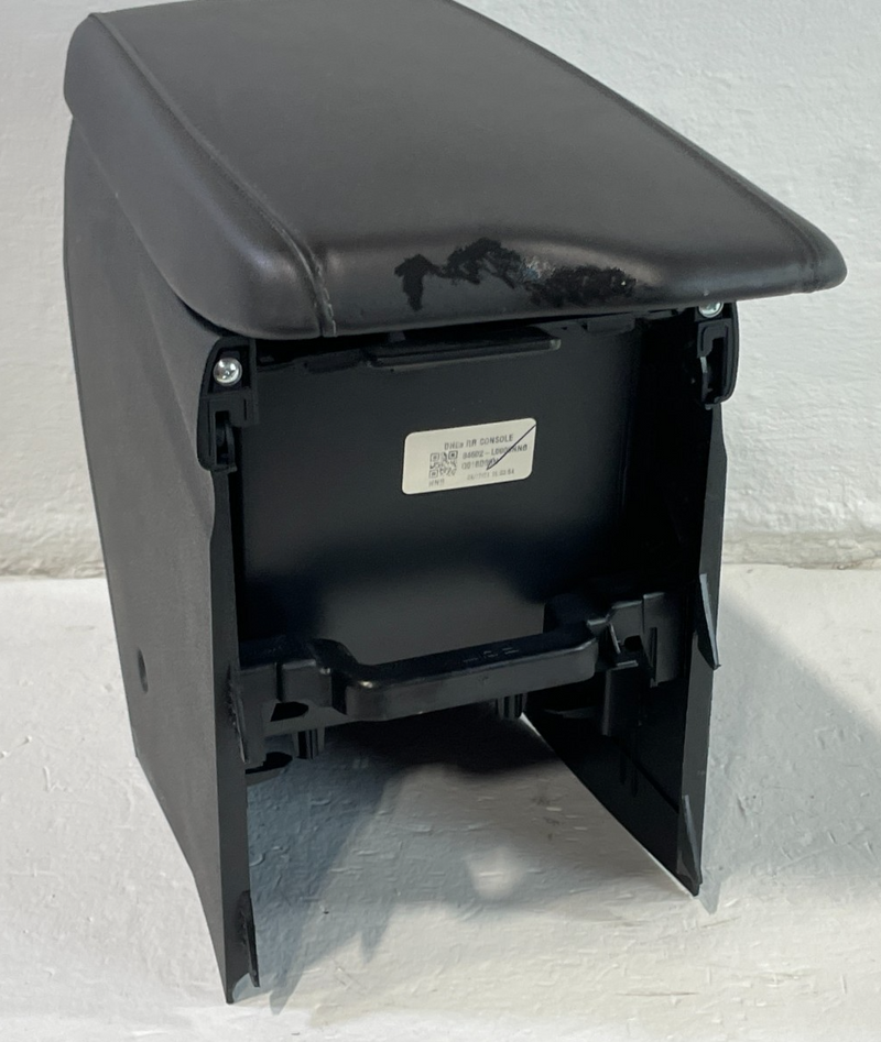 Load image into Gallery viewer, 20-22 HYUNDAI SONATA CENTER CONSOLE STORAGE COMPARTMENT BOX W/ ARMREST # 102105