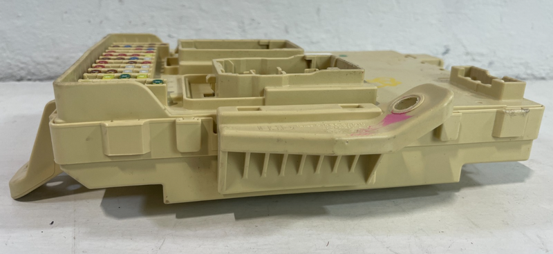 Load image into Gallery viewer, 2022-2025 HYUNDAI TUCSON FUSE RELAY CABIN JUNCTION BOX 91950-CW020 2.5L # 104853