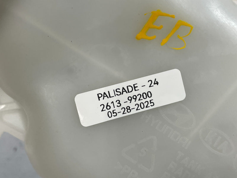 Load image into Gallery viewer, 19-25 HYUNDAI PALISADE RADIATOR COOLANT RESERVOIR RECOVERY TANK BOTTLE # 99200