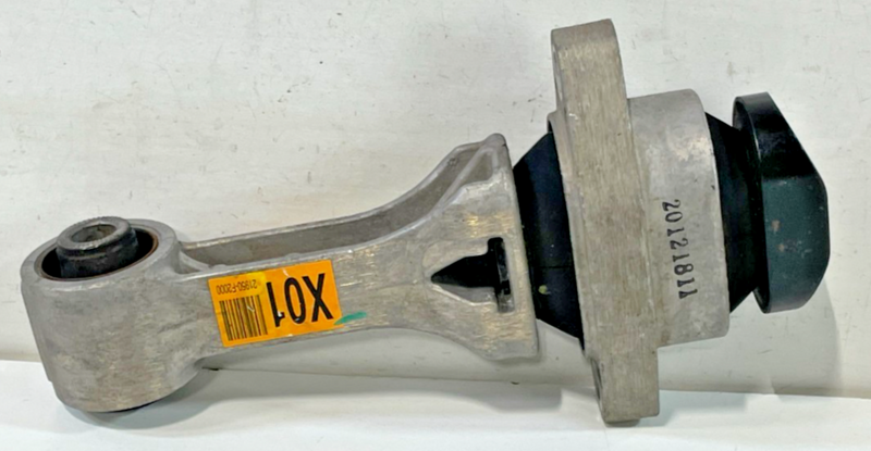 Load image into Gallery viewer, 18-25 HYUNDAI ELANTRA KONA ENGINE MOTOR MOUNT TORQUE ARM ROLL ROD 2.0L # 101811