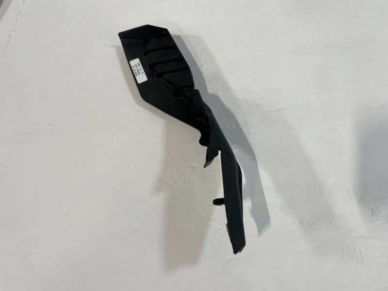 Load image into Gallery viewer, 2019 - 2022 HONDA HR-V FRONT LEFT DRIVER SIDE HOOD HINGE TRIM COVER # 89064
