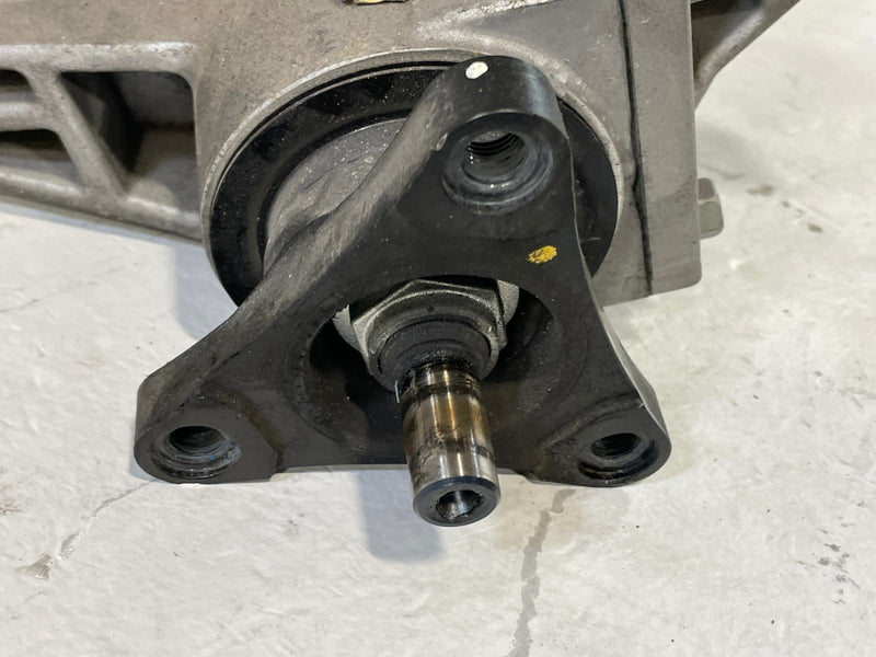 Load image into Gallery viewer, 2019 - 2023 GENESIS G70 RWD REAR DIFFERENTIAL AXLE CARRIER ASSEMBLY 2.0L #101102