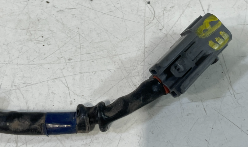 Load image into Gallery viewer, 20-25 HYUNDAI PALISADE REAR LEFT LOWER EXHAUST LAMBDA O2 SENSOR 3.8L # 103339H