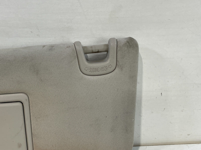 Load image into Gallery viewer, 2019 - 2025 INFINITI QX50 FRONT LEFT DRIVER SIDE SUNVISOR SUN VISOR # 95943