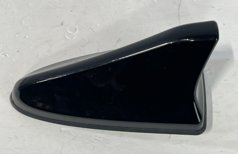 Load image into Gallery viewer, 2021 - 2025 HYUNDAI ELANTRA ROOF SHARK FIN ANTENNA MODULE 96210-AA000-EB # 89335