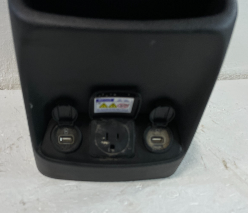 Load image into Gallery viewer, HYUNDAI SANTA FE REAR CENTER CONSOLE AIR VENT GRILLE COVER PANEL ASSEMBLY 103000