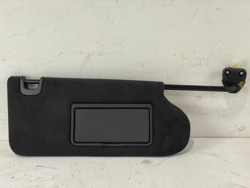 Load image into Gallery viewer, 2019 - 2020 INFINITI QX50 RIGHT PASSENGER SIDE SUNVISOR SUN VISOR # 81775