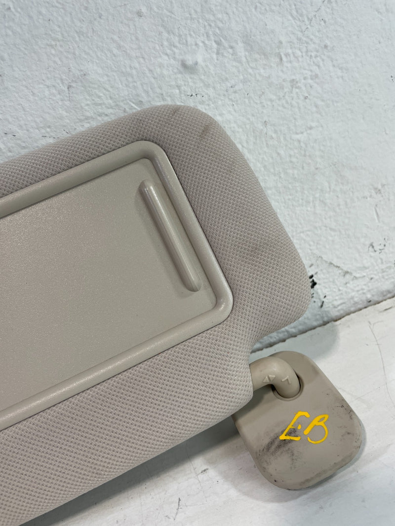 Load image into Gallery viewer, 2019 - 2025 GENESIS G70 FRONT LEFT DRIVER SIDE SUNVISOR SUN VISOR # 104255