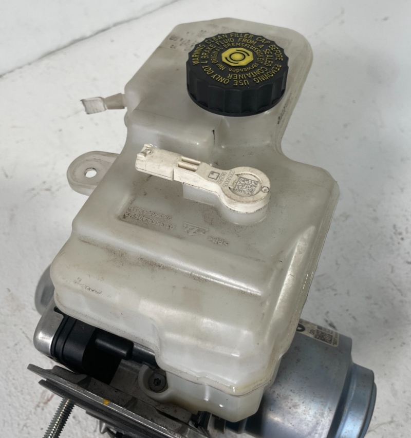 Load image into Gallery viewer, 22-25 BMW G82 M4 M3 M2 ABS ANTI LOCK POWER BRAKE BOOSTER MASTER CYLINDER 105693