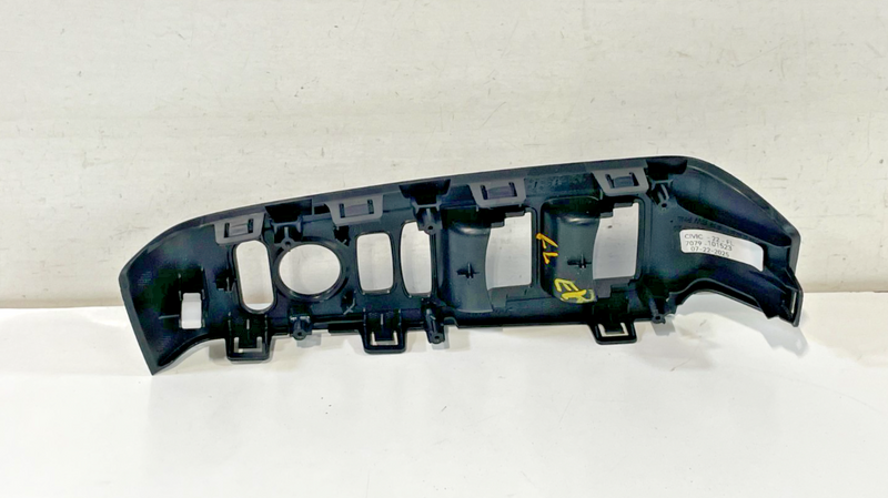 Load image into Gallery viewer, 2022 - 2025 HONDA CIVIC FRONT LEFT SIDE POWER DOOR WINDOW SWITCH BEZEL # 101523