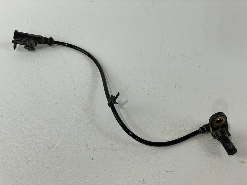 Load image into Gallery viewer, INFINITI EX35 EX37 G37 Q60 QX50 REAR RIGHT SIDE ABS WHEEL SPEED SENSOR # 84025