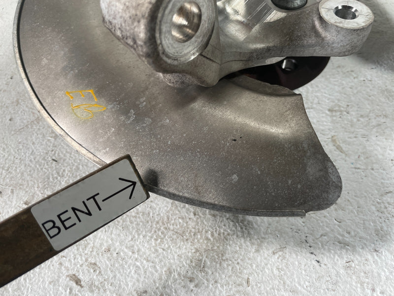 Load image into Gallery viewer, 2021-2025 BMW G82 M4 M3 M2 REAR RIGHT SIDE SPINDLE KNUCKLE W/ HUB 3.0L # 105727