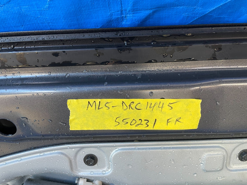 Load image into Gallery viewer, 2009-2020 NISSAN 370Z COUPE RIGHT PASSENGER DOOR ASSEMBLY GRAY KAD # ML5-DRC1445