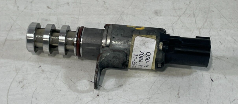 Load image into Gallery viewer, 2015 - 2019 INFINITI Q50 Q60 QX60 QX80 TIMING VARIABLE VALVE SOLENOID # 91932