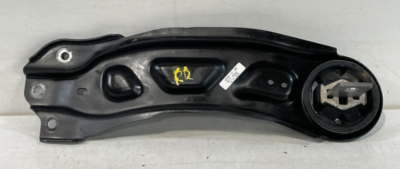 Load image into Gallery viewer, 2017 - 2019 INFINITI QX30 FWD REAR RIGHT SIDE TRAILING UPPER CONTROL ARM # 95365