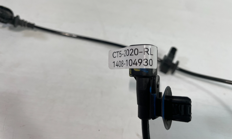 Load image into Gallery viewer, 20-26 CADILLAC CT5 REAR LH & RH SIDE ABS ANTI BRAKE WHEEL SPEED SENSOR # 104930