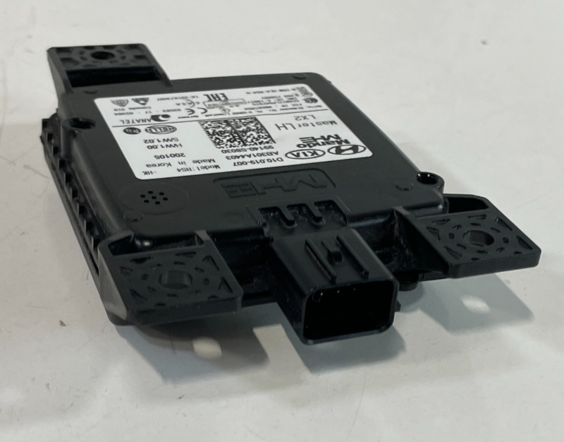 Load image into Gallery viewer, 2020-2022 HYUNDAI PALISADE REAR LEFT SIDE BLIND SPOT RADAR MODULE SENSOR #102334