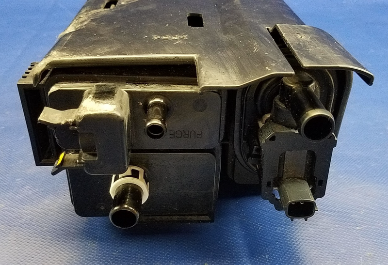 Load image into Gallery viewer, INFINITI Q50 Q60 FUEL GAS VAPOR EVAPORATOR CHARCOAL CANISTER 14950-4GA00 55063
