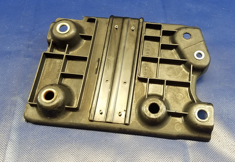 Load image into Gallery viewer, 2014-2024 INFINITI Q50 17-22 Q60 FRONT BATTERY TRAY MOUNT SUPPORT HOLDER # 55703