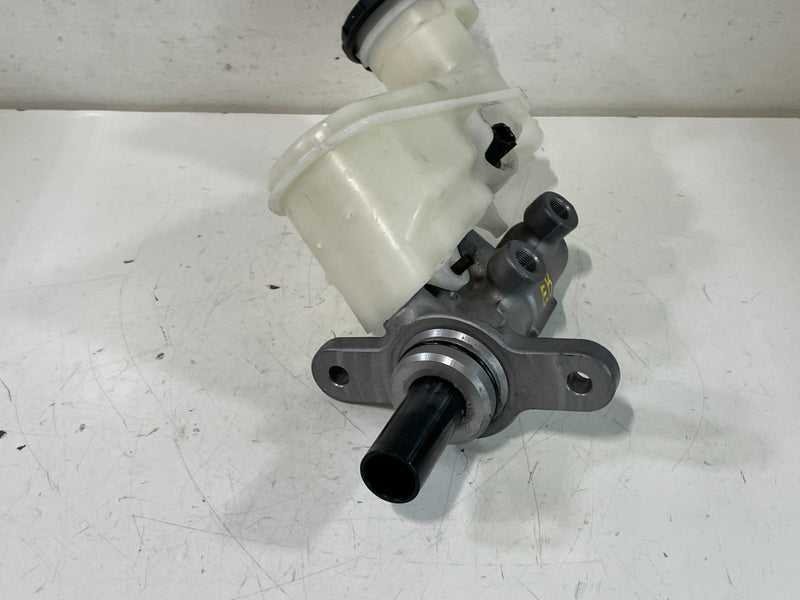 Load image into Gallery viewer, 2014-2020 ACURA MDX TLX BRAKE MASTER CYLINDER RESERVOIR BOOSTER TANK 3.5L 102769