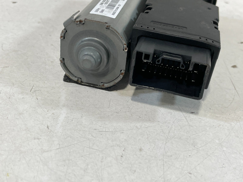 Load image into Gallery viewer, 2022-2024 GENESIS G70 FRONT LEFT SUNROOF SUN ROOF WINDOW GLASS MOTOR # 96669