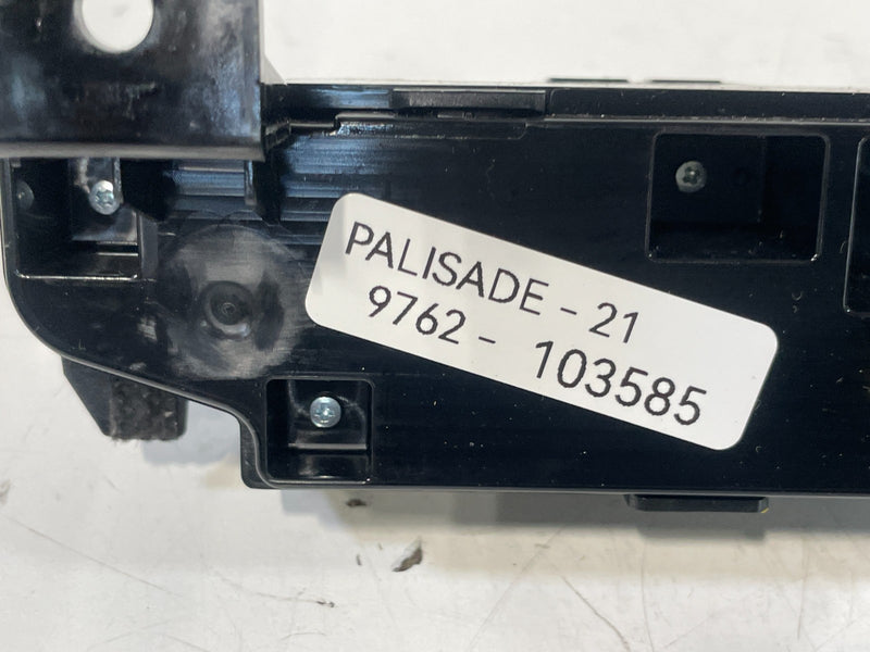 Load image into Gallery viewer, 2020 - 2022 HYUNDAI PALISADE DASH DASHBOARD RADIO CONTROL MULTI SWITCH # 103585