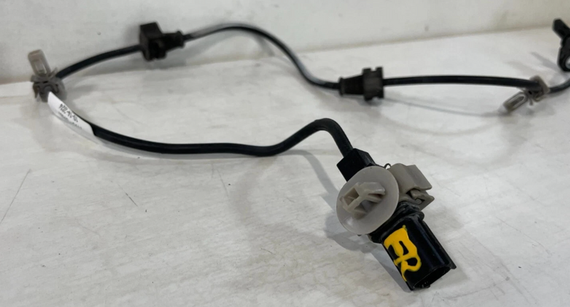 Load image into Gallery viewer, 2016-2021 HONDA CIVIC, 19-22 INSIGHT FRONT RIGHT ABS WHEEL SPEED SENSOR # 89807