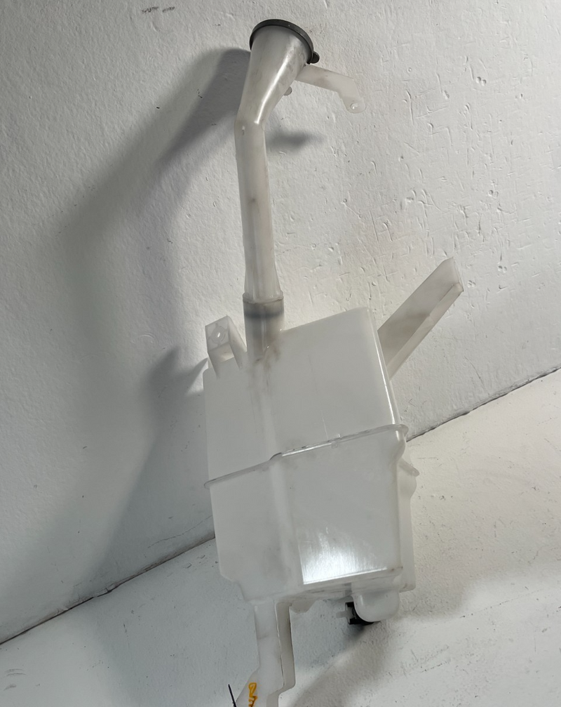 Load image into Gallery viewer, 17-23 NISSAN ROGUE SPORT QASHQAI WINDSHIELD WASHER RESERVOIR TANK BOTTLE 106245