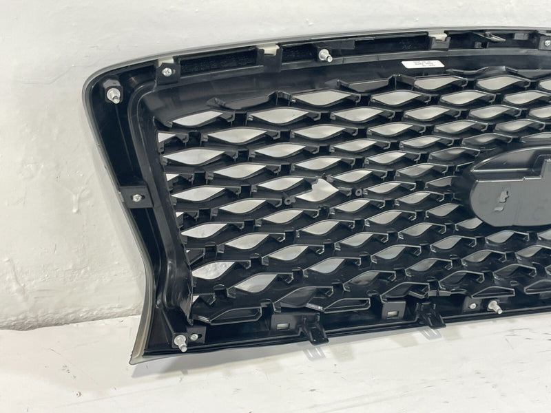 Load image into Gallery viewer, 2018-2020 INFINITI Q50 FRONT BUMPER UPPER GRILLE W/O EMBLEM 62310-6HH0A # 93919