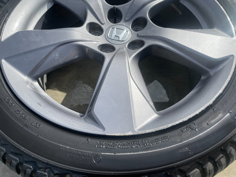 Load image into Gallery viewer, HONDA PASSPORT TOURING 20X8.5J ET55 WHEEL RIM W/ TIRE 3.5L ONLY#1 19-21 # 105292