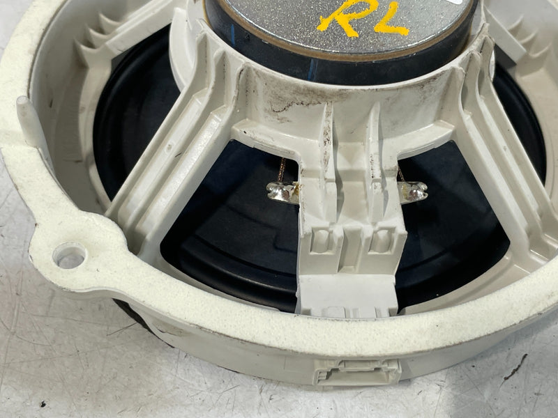 Load image into Gallery viewer, 2018-2023 KIA STINGER REAR LEFT OR RIGHT SIDE DOOR AUDIO SOUND SPEAKER # 99607