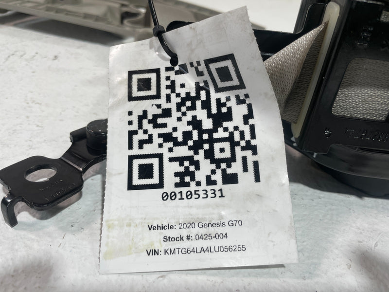 Load image into Gallery viewer, 19-21 GENESIS G70 FRONT RIGHT SIDE SEAT BELT RETRACTOR W/ TENSIONER # 105331