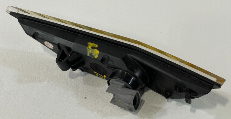 Load image into Gallery viewer, 16-21 HONDA CIVIC SI FRONT BUMPER LEFT SIDE MARKER LIGHT LAMP LED SMOKED # 84150